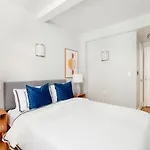 73-208 New 2Br2Bath Uws Doorman Gym