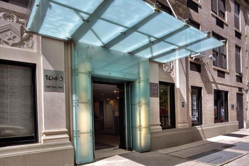 73-208 New 2br2bath Uws Doorman Gym * New York